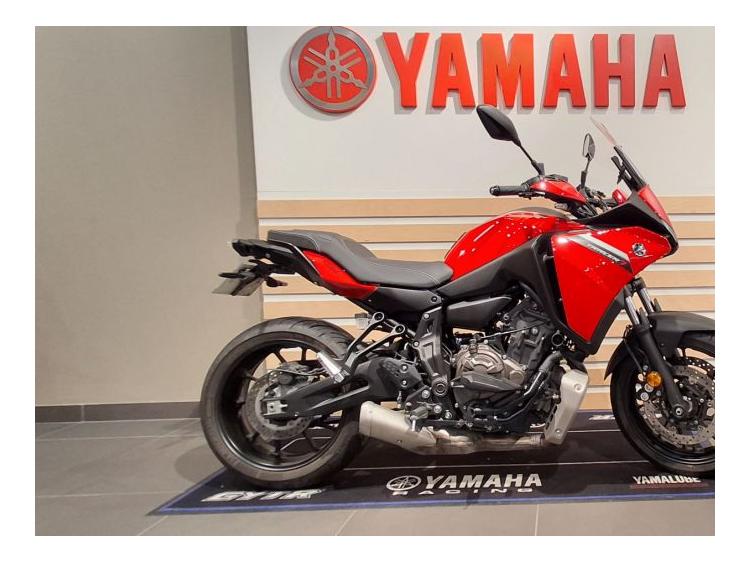 moto YAMAHA TRACER 7