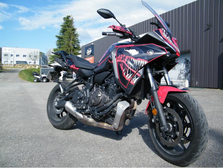 YAMAHA TRACER 7
