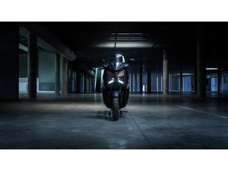 YAMAHA XMAX 125 TECH MAX (24)