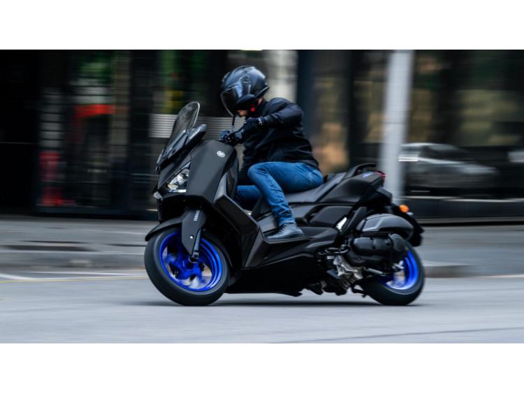 YAMAHA XMAX 125 (24)