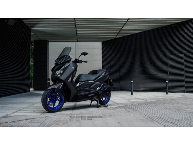 YAMAHA XMAX 125 (24)