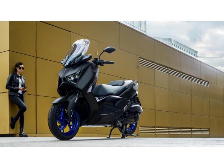 YAMAHA XMAX 125 (24)
