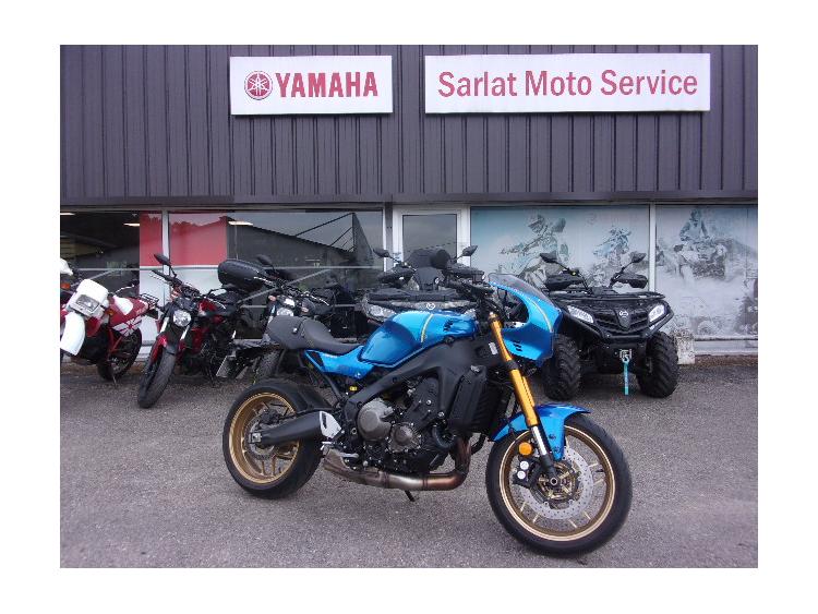 YAMAHA XSR 900